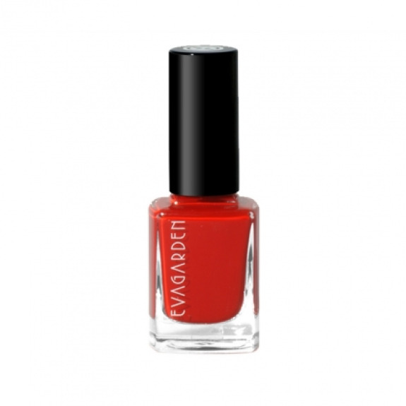 Long Lasting Gloss Nail Polish 675 Red